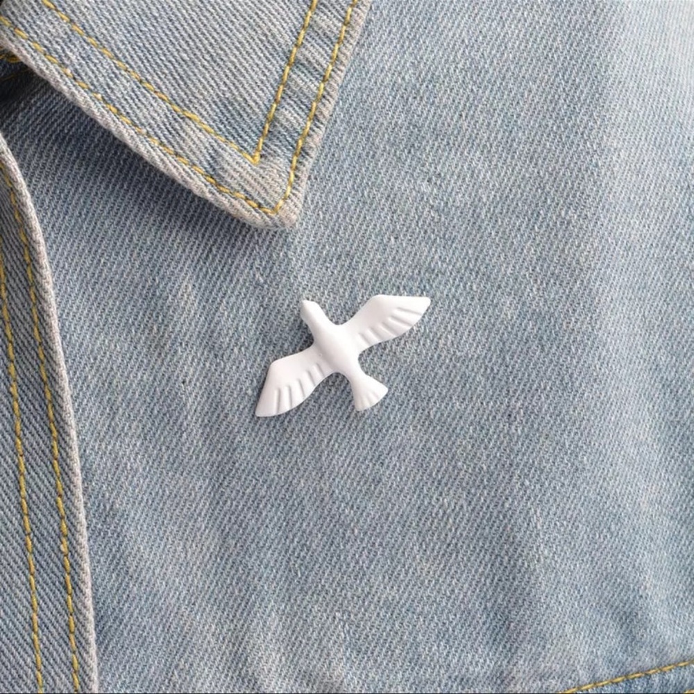 NEW White Dove Brooch Pin
